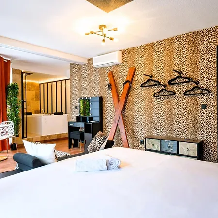 아파트 Cristalys Loveroom & *