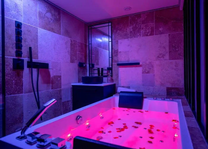 아파트 Cristalys Loveroom &